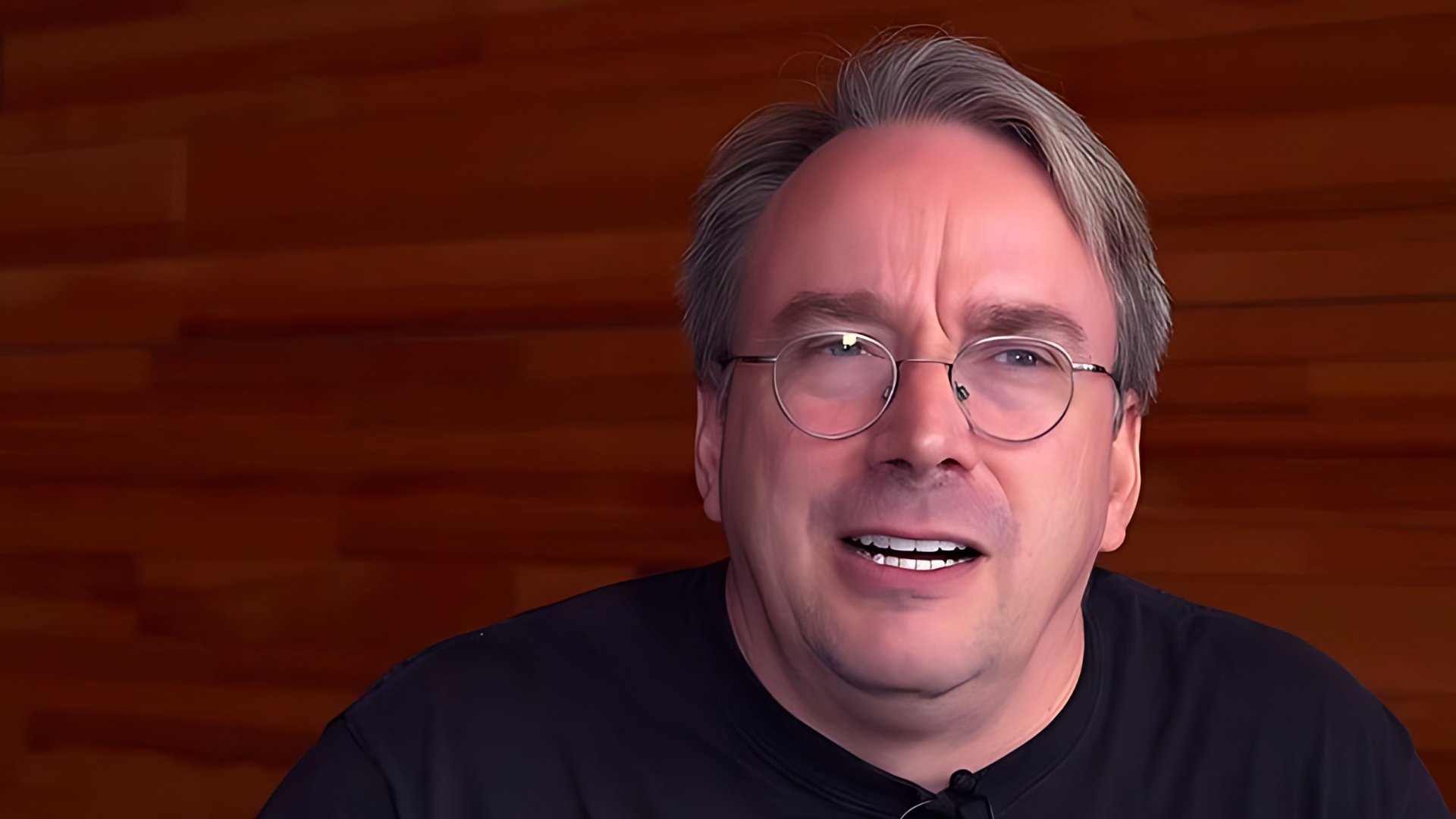 Обложка: 🔥 11 россиян удалили из исходников Linux, а Линус Торвальдс поддержал решение. Что известно о ситуации прямо сейчас?