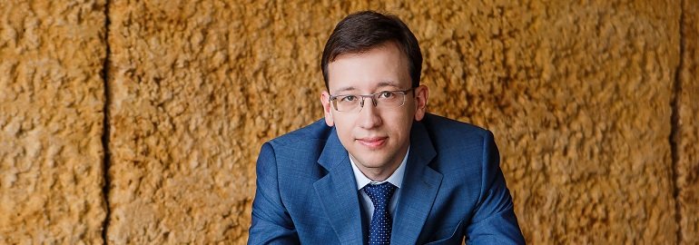 Обложка: Как добиться успеха, будучи программистом — партнер компании AT Consulting поделился советами