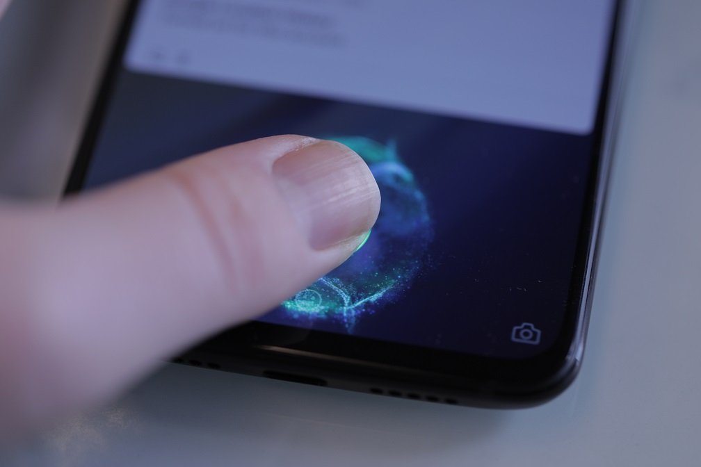 Чем нас будут удивлять производители смартфонов в 2019 году_21