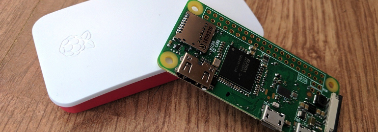 Обложка: В продаже появился новый мини-компьютер Raspberry Pi Zero W — теперь с Wi-Fi и Bluetooth