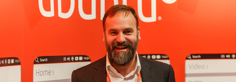 Обложка: Возврат Ubuntu на GNOME, прекращение развития Ubuntu Phone и Unity 8, сокращение штата — в Canonical произошли серьёзные изменения