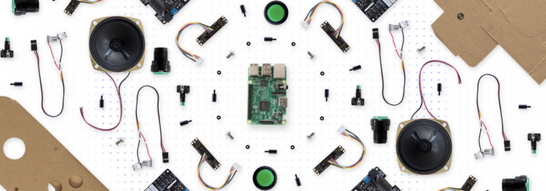 Обложка: На Raspberry Pi теперь можно реализовать голосовое управление при помощи Voice Kit в рамках сервиса Google AIY Projects