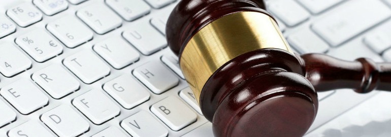 Обложка: Правительство РФ рассматривает использование ИИ в судебной системе