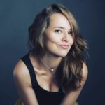 Елена Столбова