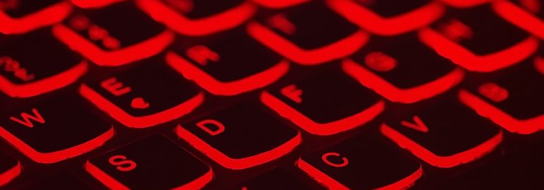 Обложка: Как команда студентов победила в хакатоне и выиграла 500 000 руб. — интервью с участником