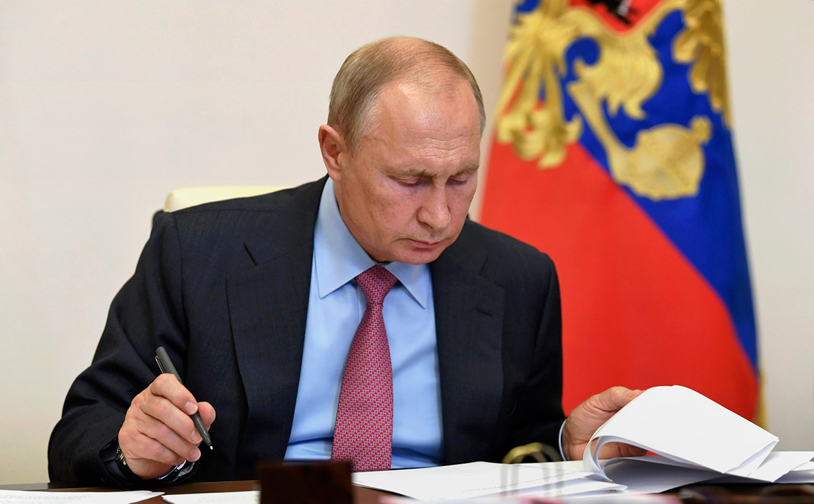 В России подписали закон о лишении свободы сроком до 2 лет за клевету в интернете 1