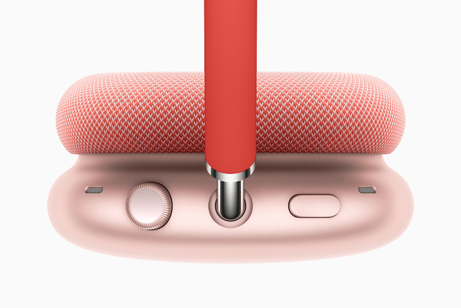 Apple представила AirPods Max — свои первые накладные беспроводные наушники 1
