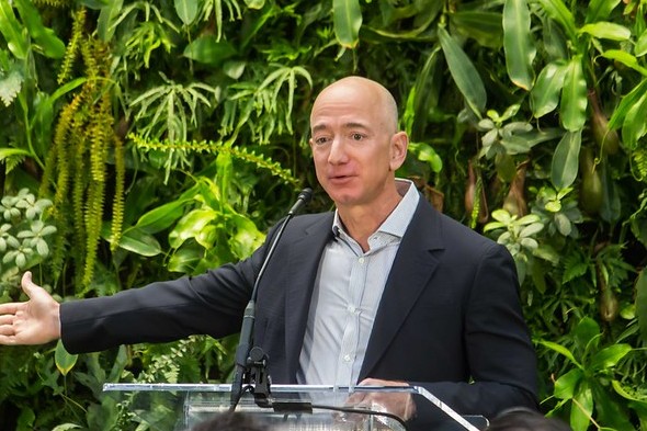 Обложка: Руководитель AWS заменит основателя Amazon Джеффа Безоса на посту главы компании