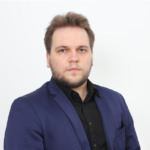 Максим Кузнецов Максим Кузнецов