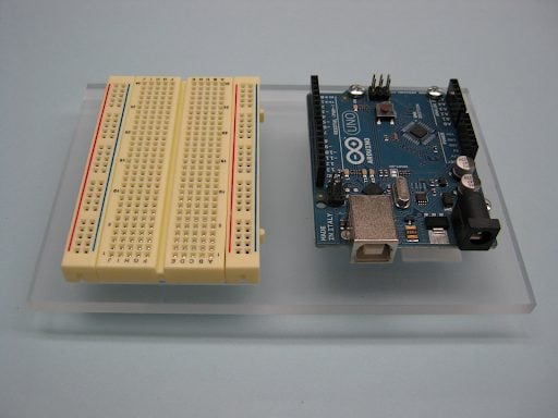 Arduino: выбор платы, подключение и первая программа 1