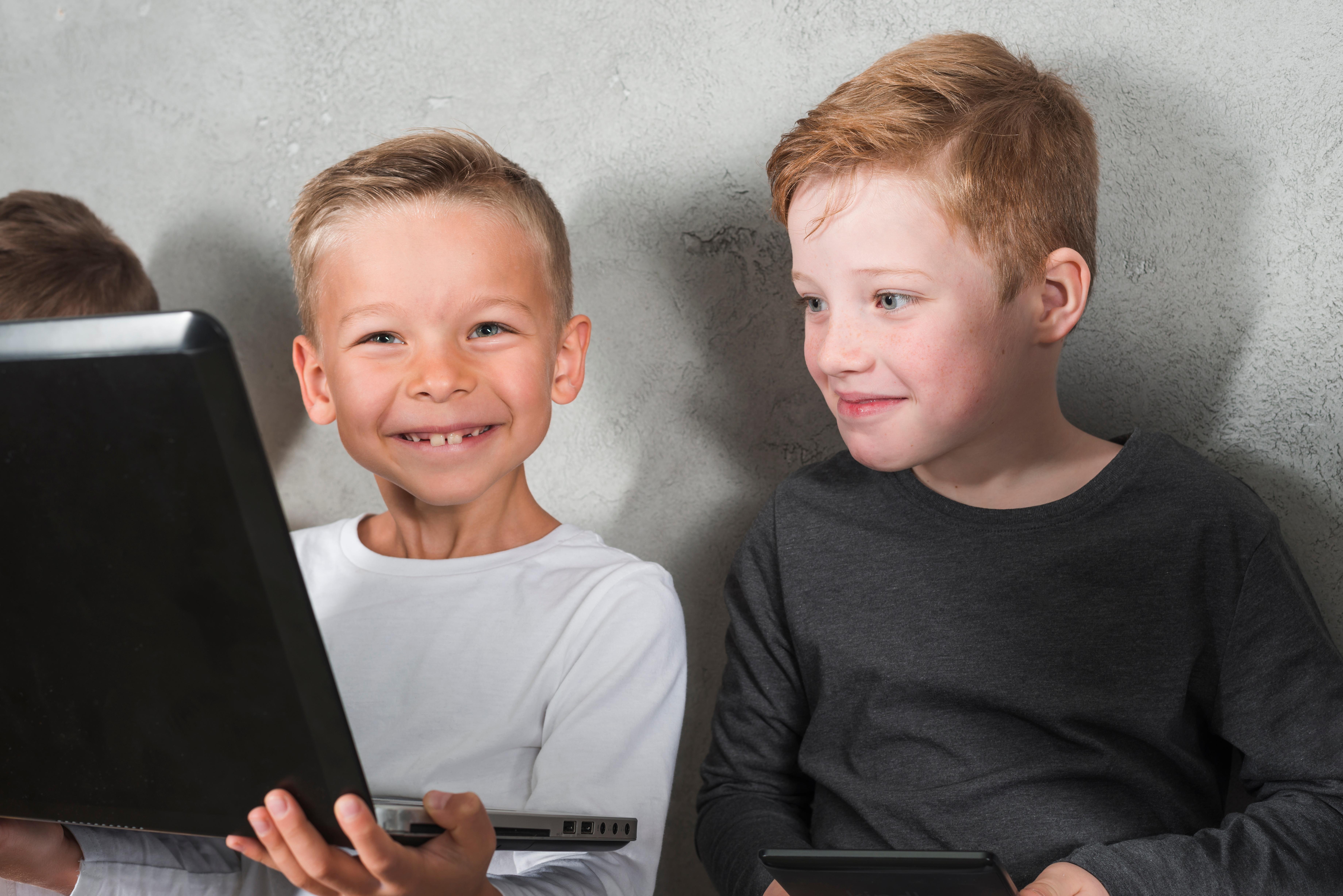 Репетитор по программированию, онлайн-обучение с преподавателем или видеокурс в записи: выбираем формат, который подойдет вашему ребенку 4